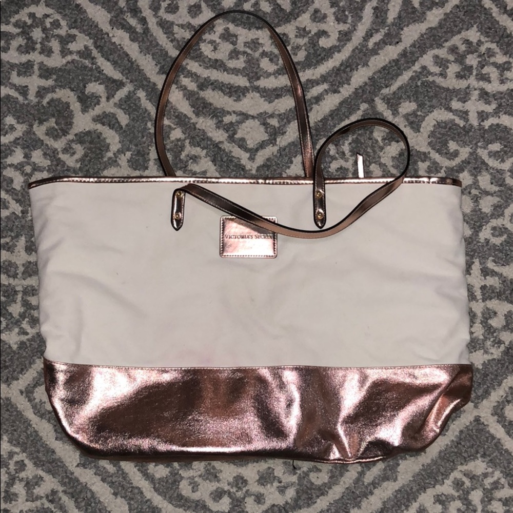 Victoria’s Secret tote